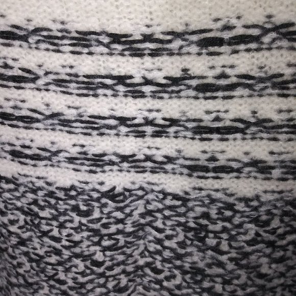 Lou & Grey Black And White Thick Knit Sweater Women's Size S - Picture 3 of 5